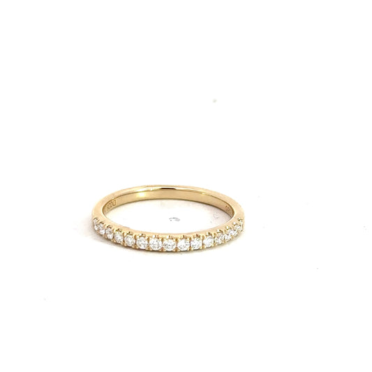 14k Yellow Gold Diamond Band .26cttw